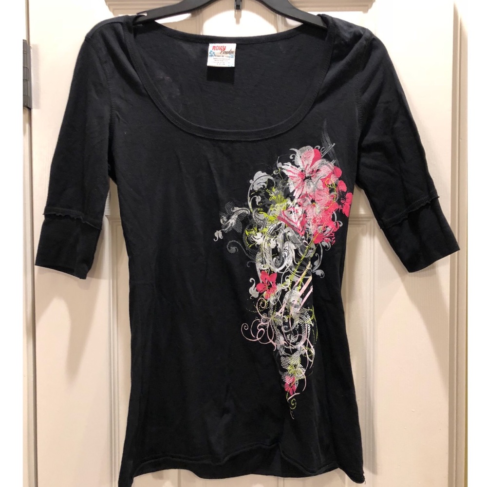 Roxy scoop neck T-shirt size small